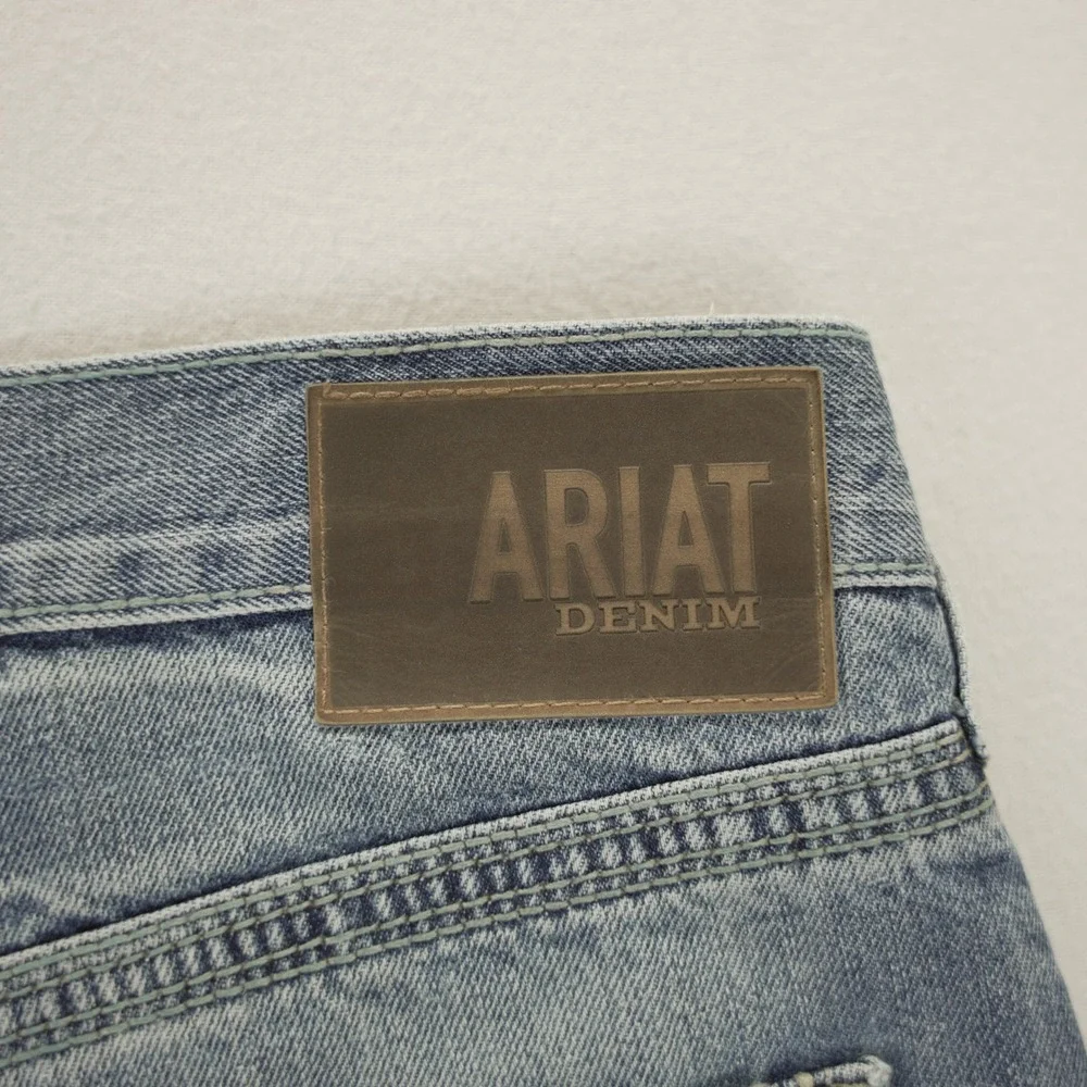 Ariat M5 Straight Fit Straight Leg Mens Light Wash Denim Jeans 34x30 Distressed